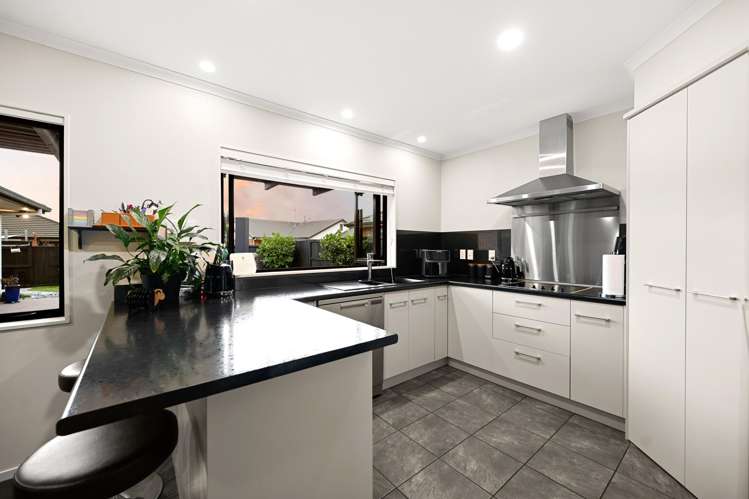 12 Ebony Court Rototuna North_8