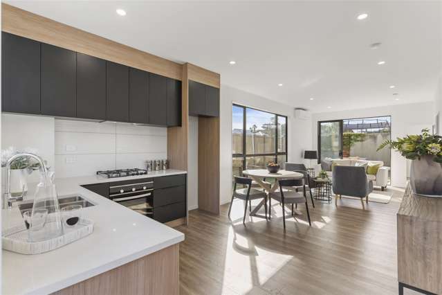 3/6 Eversleigh Road Belmont_3