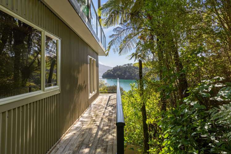 1703 Kenepuru Road Kenepuru Sound_27