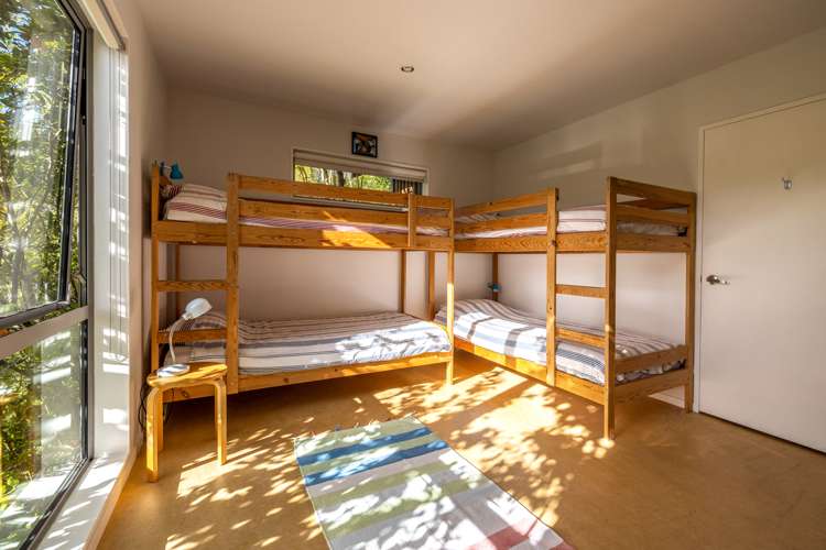 11 Empire Avenue Oneroa_18