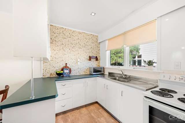 3/238 Muritai Road Eastbourne_4
