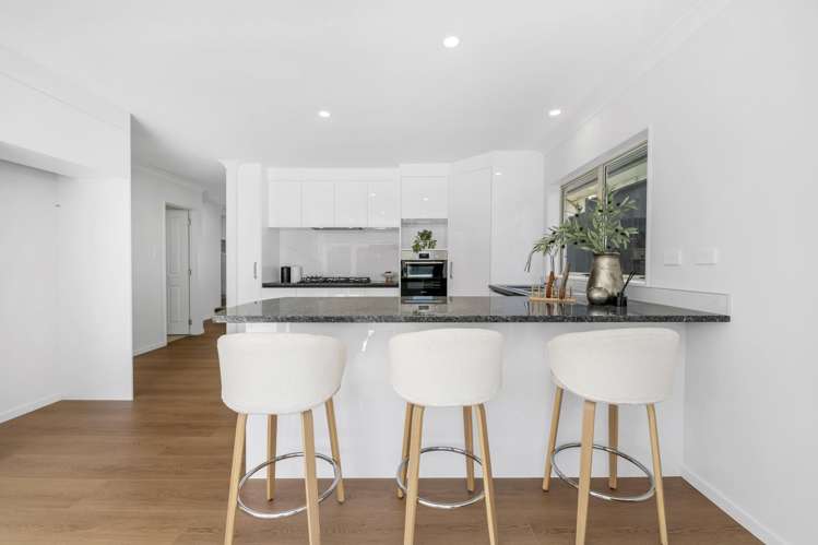 22 Walter Haddrell Crescent East Tamaki_9