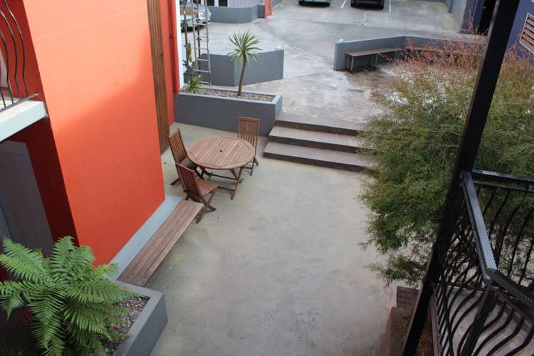 3/2 Manor Place Dunedin Central_15