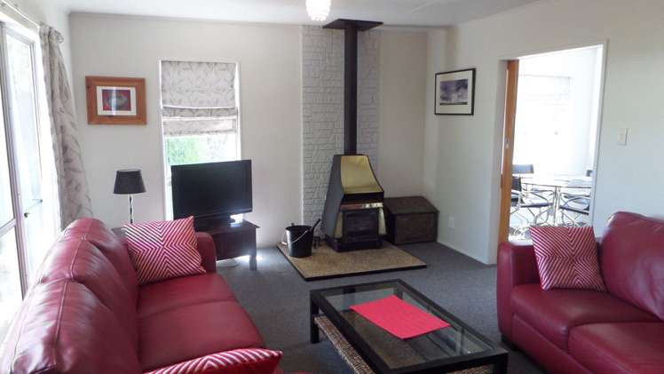 42 Woodward Street Featherston_9