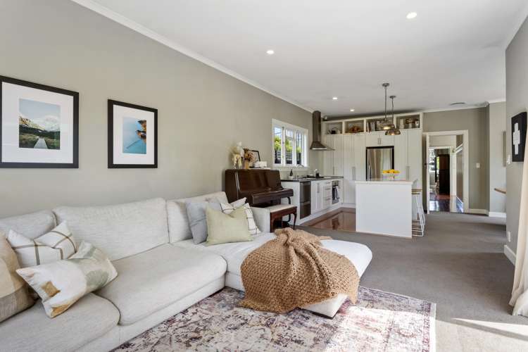 42 Barrington Street Somerfield_5