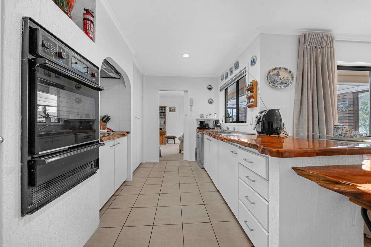 120 Walter Strevens Drive_3