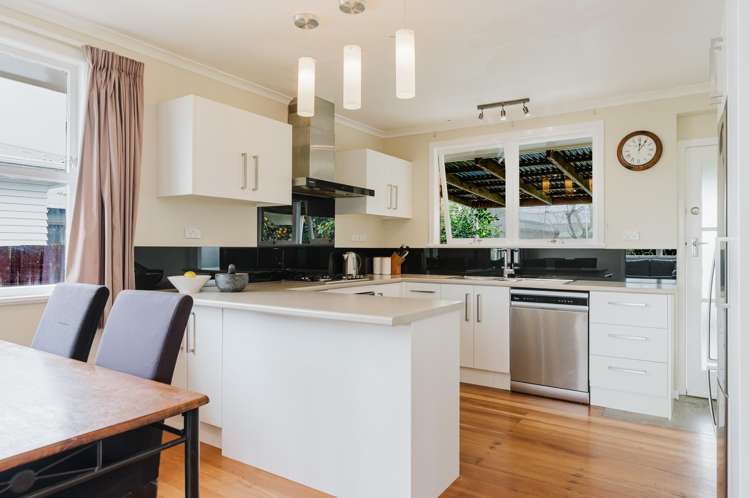 20 Springfield Crescent Enderley_5