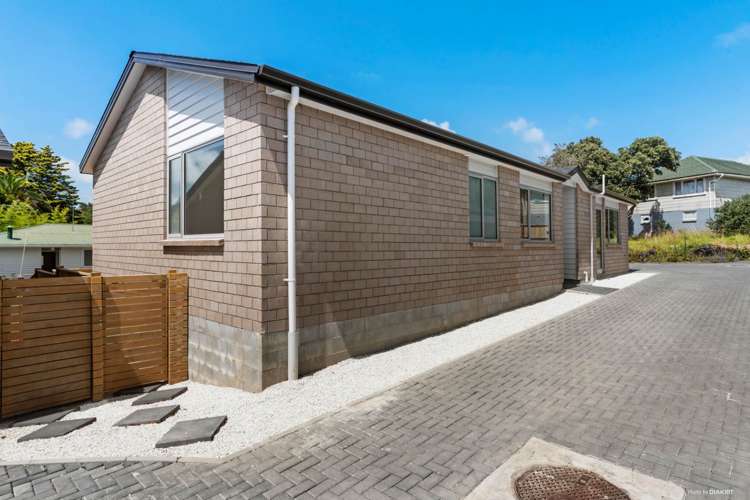 21a Hutchinson Avenue New Lynn_9