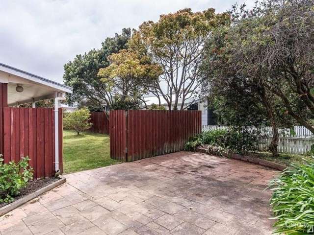 18 Cypress Grove Paraparaumu_1