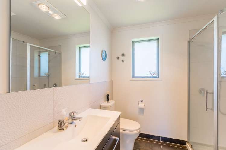 79 Kotuku Drive Paraparaumu Beach_11