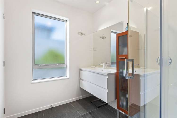 11 Lam Terrace Riverhead_15