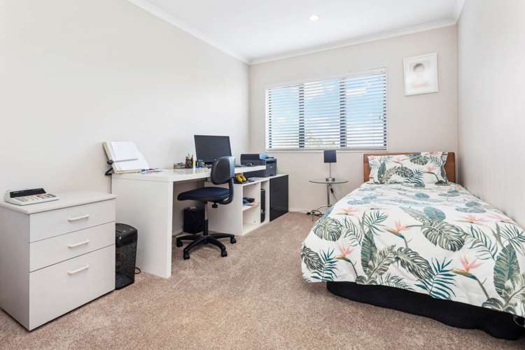 8 Canterbury Park Lane Ellerslie_13