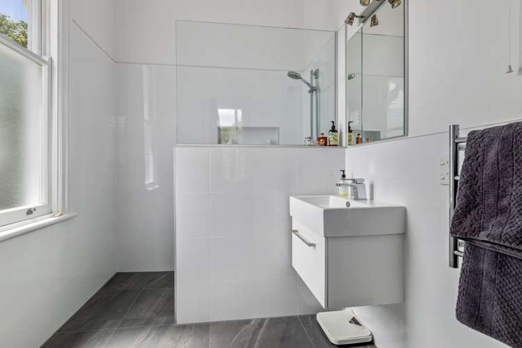 12 Rhodes Street Newtown_5