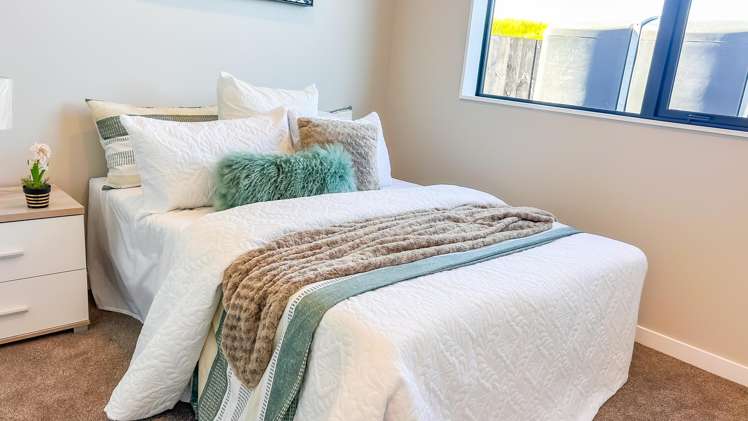 94 Huanui Drive Orewa_14