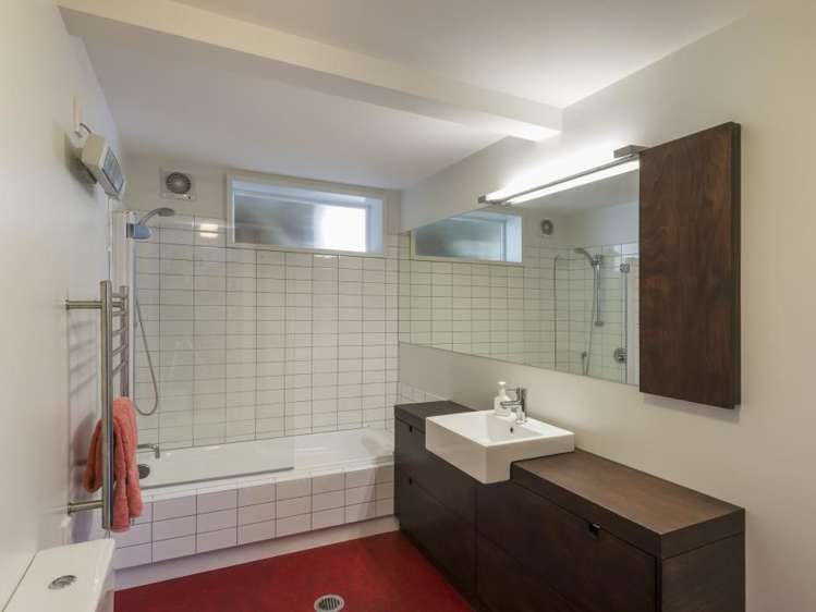 150 Hanson Street Newtown_14