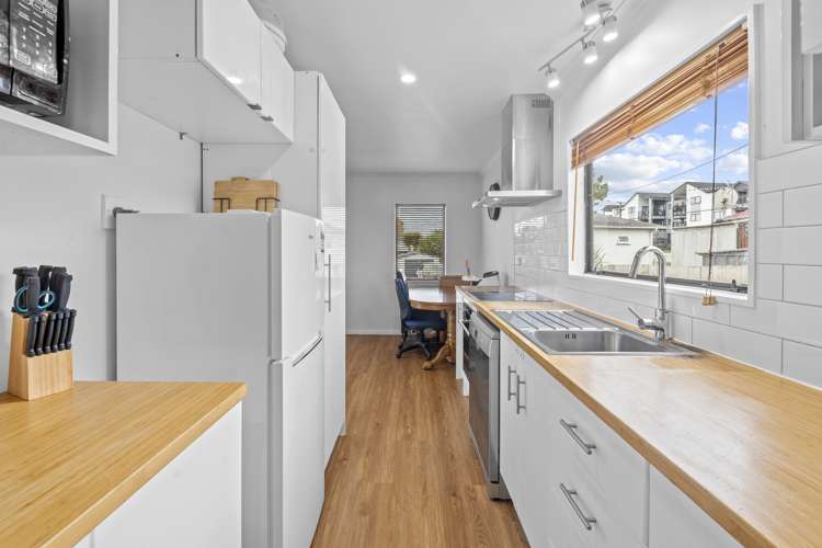 84 Porchester Road Papakura_5