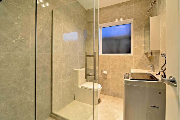 33 Rosewell Crescent Flat Bush_22