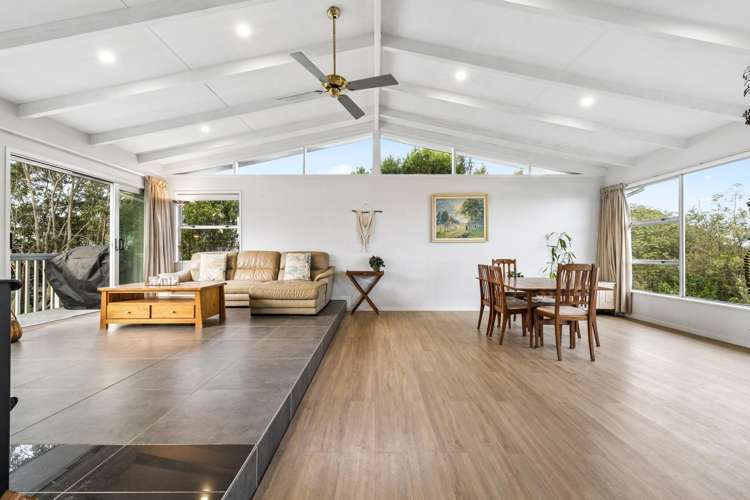 48 Ronald Avenue Glenbrook_6