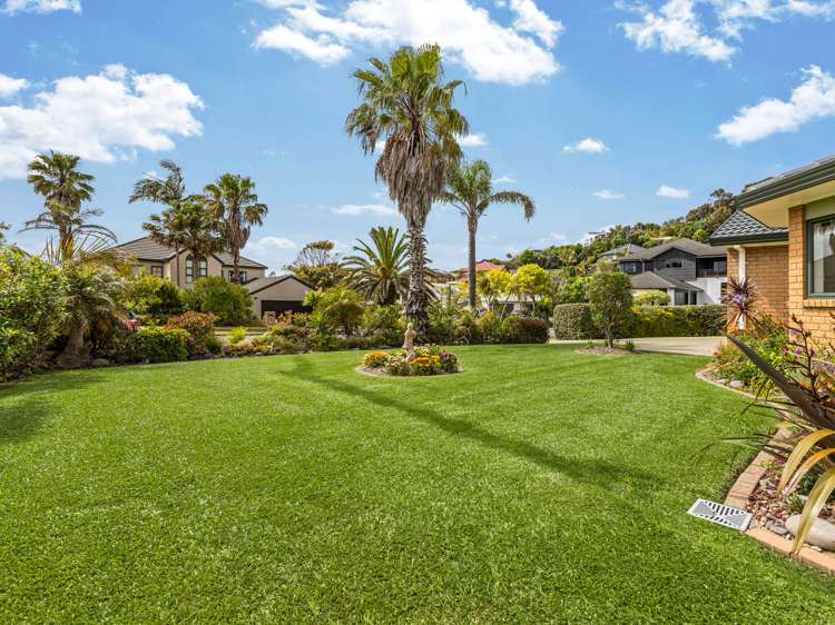 1 Astor Place Orewa_19