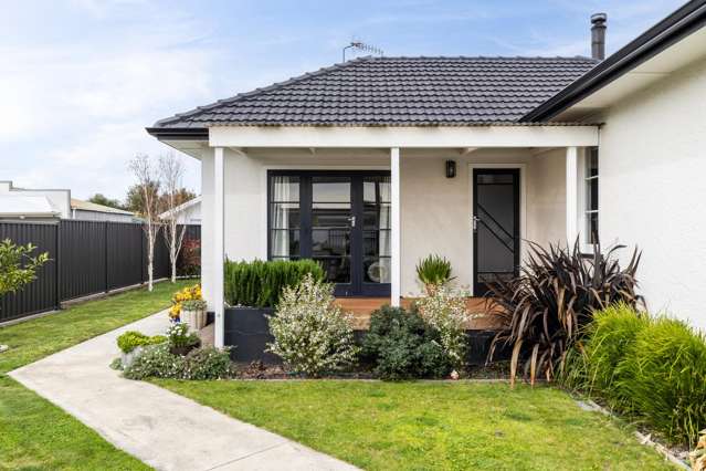 1417 Woodstock Avenue Mayfair_1