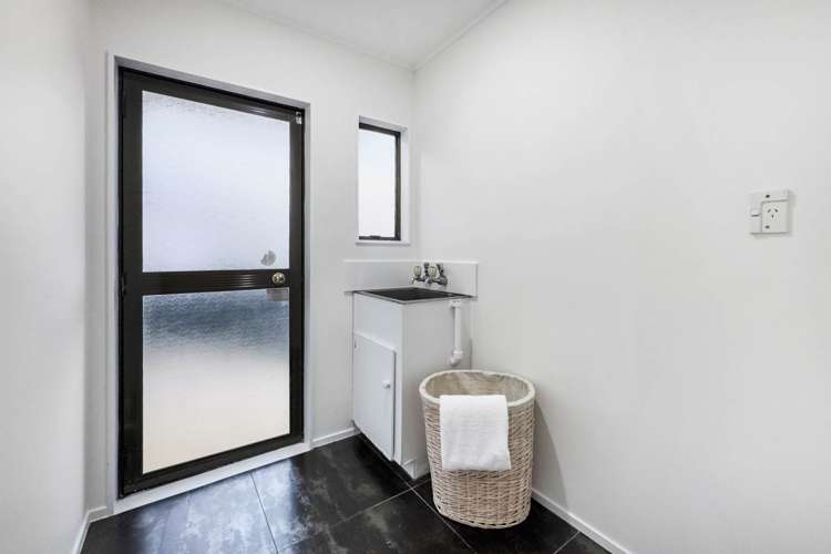 2/4 Fiesta Drive Half Moon Bay_13