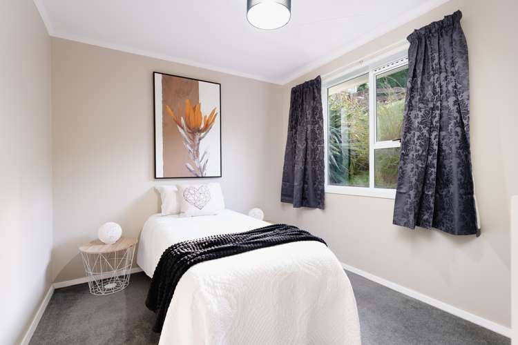 12 Turner Street Halfway Bush_12