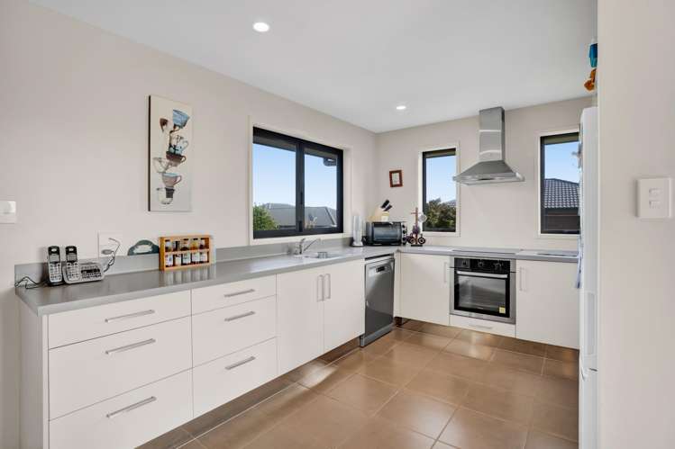 8 Jules Crescent_4