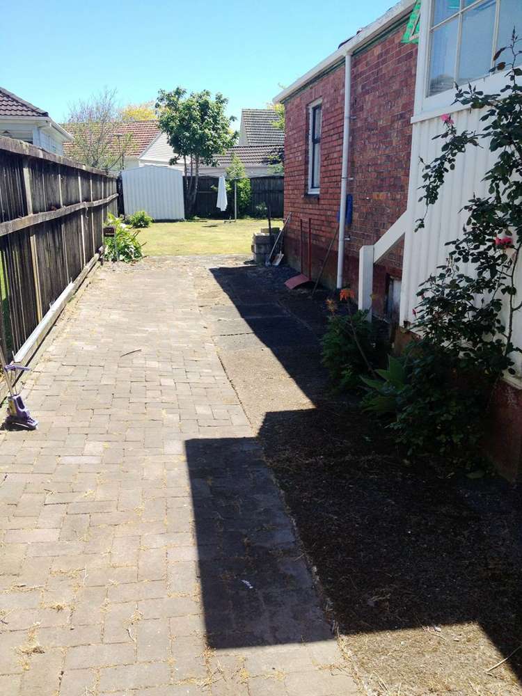 Ash Street Avondale_17