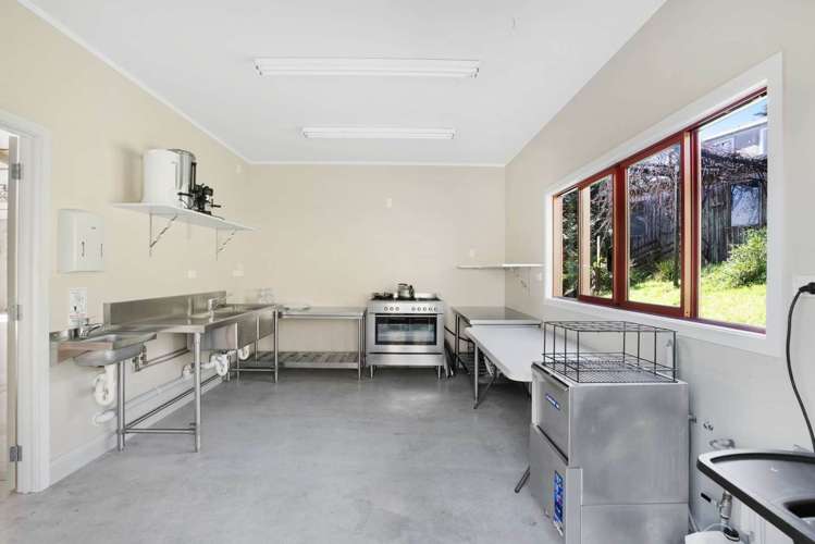 240 Monowai Road Wainui_12