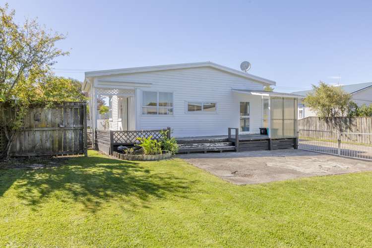 90 Racecourse Road Waipukurau and Surrounds_13