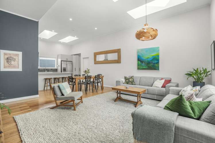 12 Huia Street Petone_2