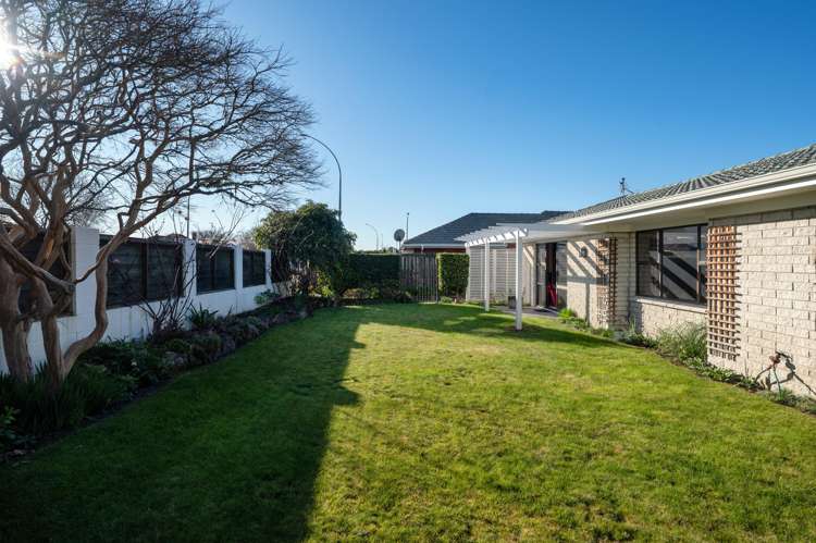 152a Ranolf Street Glenholme_12