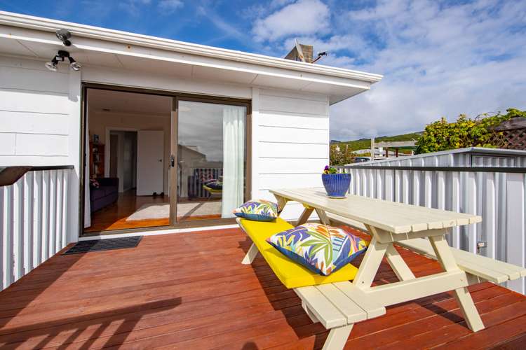 36 Whanga Crescent Titahi Bay_3