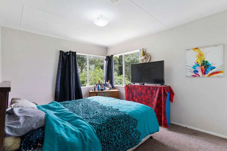 21 Oreti Place Clover Park_14