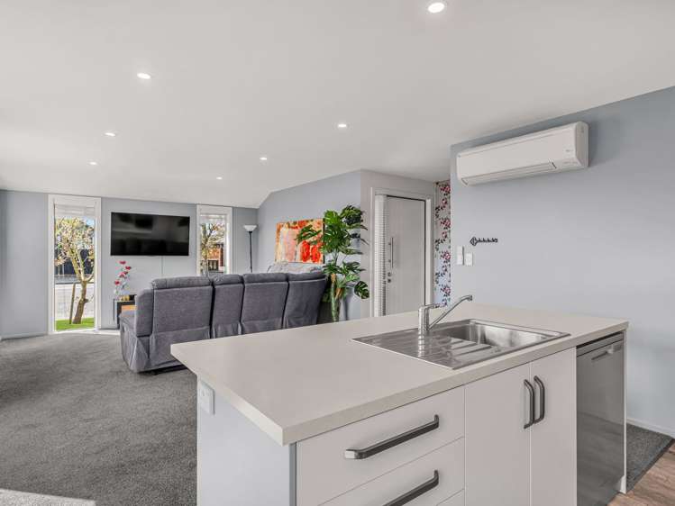 170 William Street Netherby_4