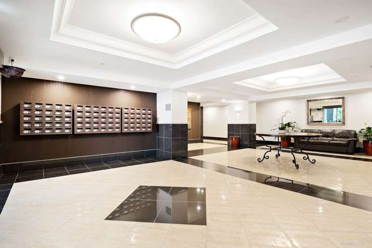 8d/1 Emily Place Auckland Central_9