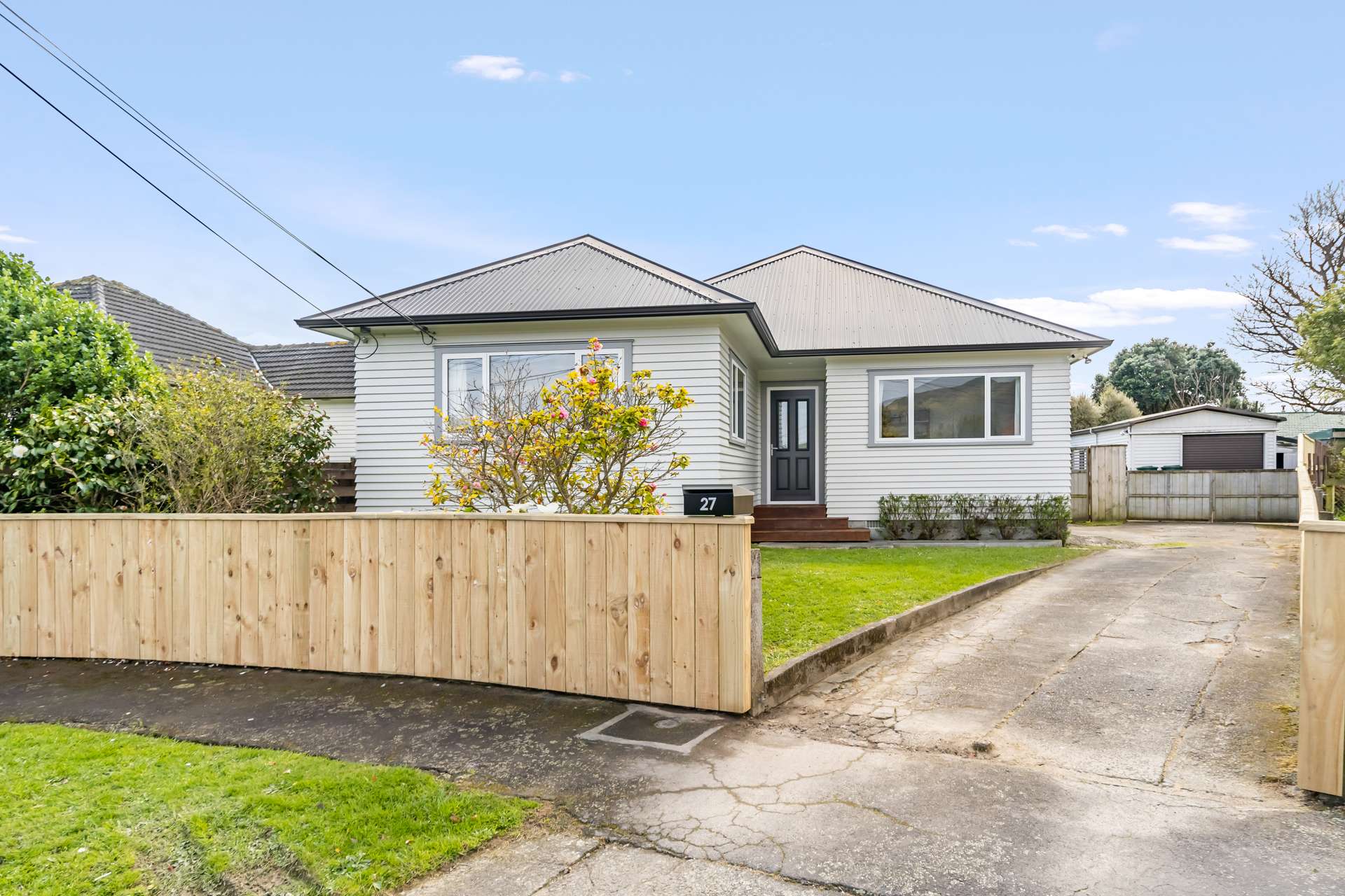 27 Roberts Street Tawa_0