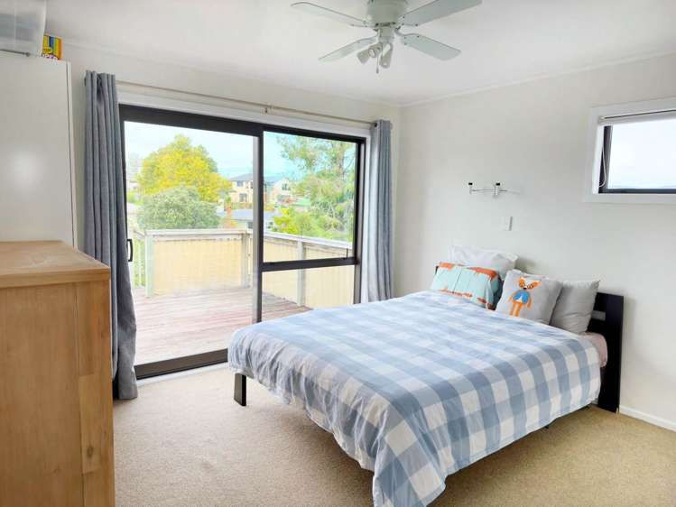 26 Sylvan Crescent Te Atatu South_9