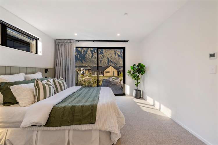 11 Grain Close Jacks Point_12