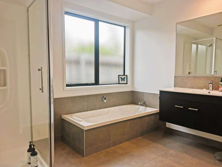 16 Roto View One Tree Point_15