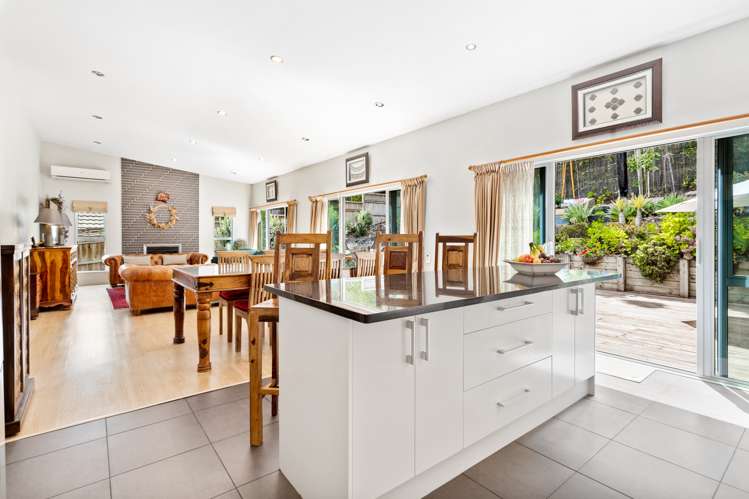 6 Fernbank Lane Greenhithe_8