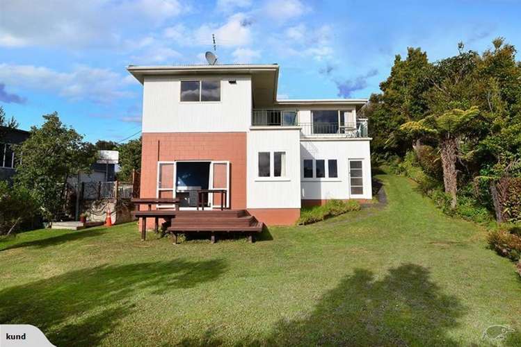 6 Rimu Road Stanmore Bay_1