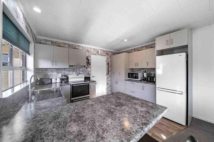 37 Moa Street Waikiwi_9