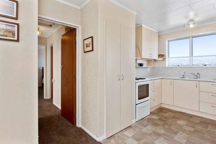 17a Ruskin Terrace Caversham_9