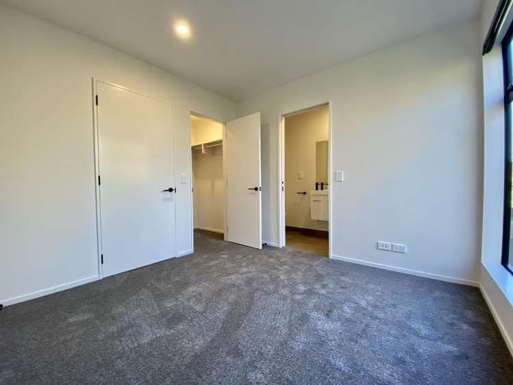 5/10a McLean Street 1477_6