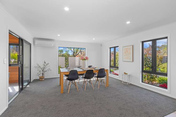 153 Regent'S Park Drive Casebrook_5