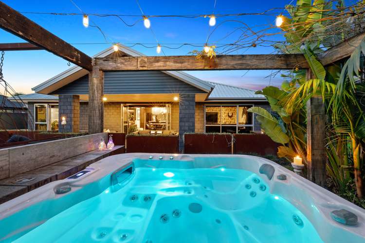 10 Cooke Farm Grove Waiwhakaiho_21