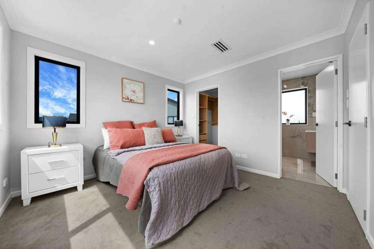 76 Koromeke Street Flat Bush_10
