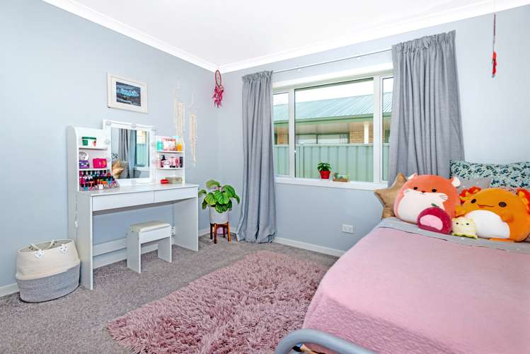 25 Pohutukawa Grove Lytton West_17