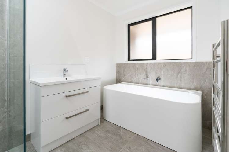 149 Silverstream Road Crofton Downs_11